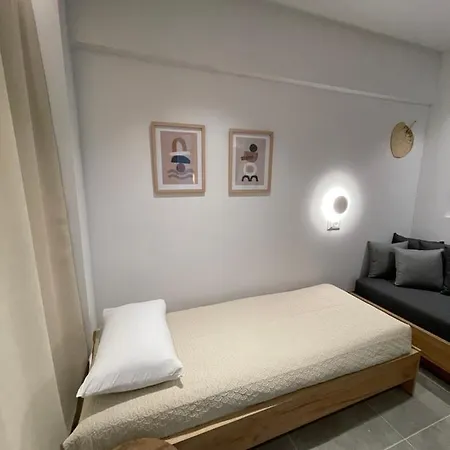 Sunbeam Hotel *